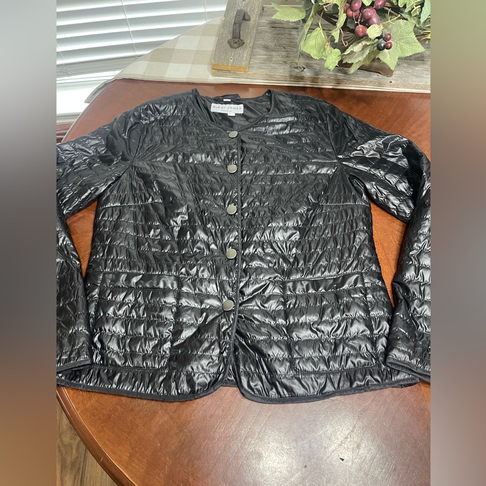 Nikki Jones Montreal jacket quilted